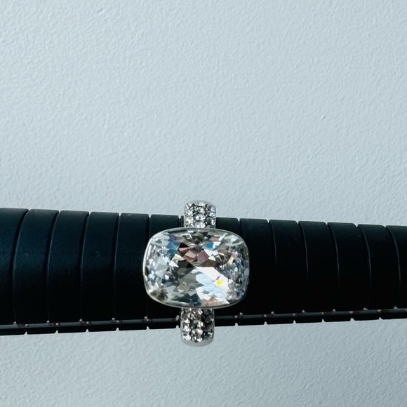 Solitaire ring Lola and Grace for Swarovski size 7 like new - Picture 17 of 17